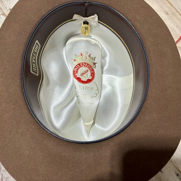 New! Biltmore Classic Brown Fedora Hat with Black Band-Sz 7 - Picture 5 of 6